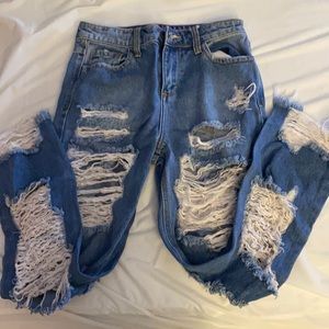 fashion nova ripped mom jeans